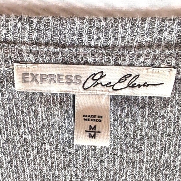 Express One Eleven Gray V-Neck Side Tie Long Sleeve Sweater Shirt Size M Medium - Picture 3 of 5